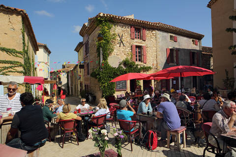 Terrasse - Café Village Castigno à Assignan ©G.Souche