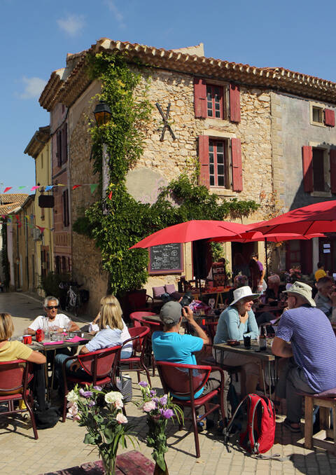 Terrasse - Café Village Castigno à Assignan ©G.Souche